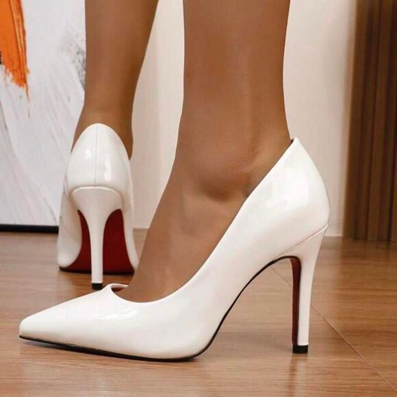 Women's White Pointed shoes - Picture 1 of 2